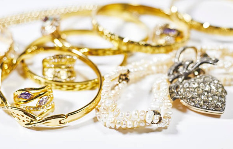 How Jewellery Is Valued When There Is No Original Purchase Receipt